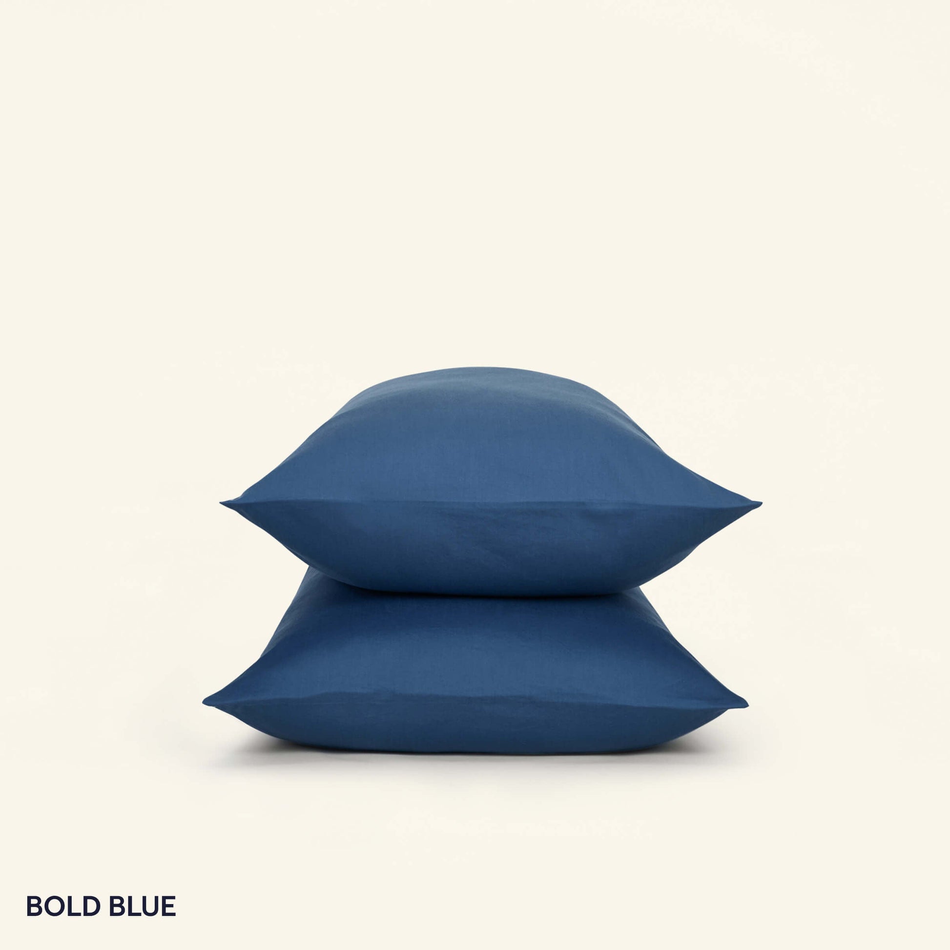 The Slumber Cloud Essential Pillowcase set made with Outlast temperature regulation technology in bold blue