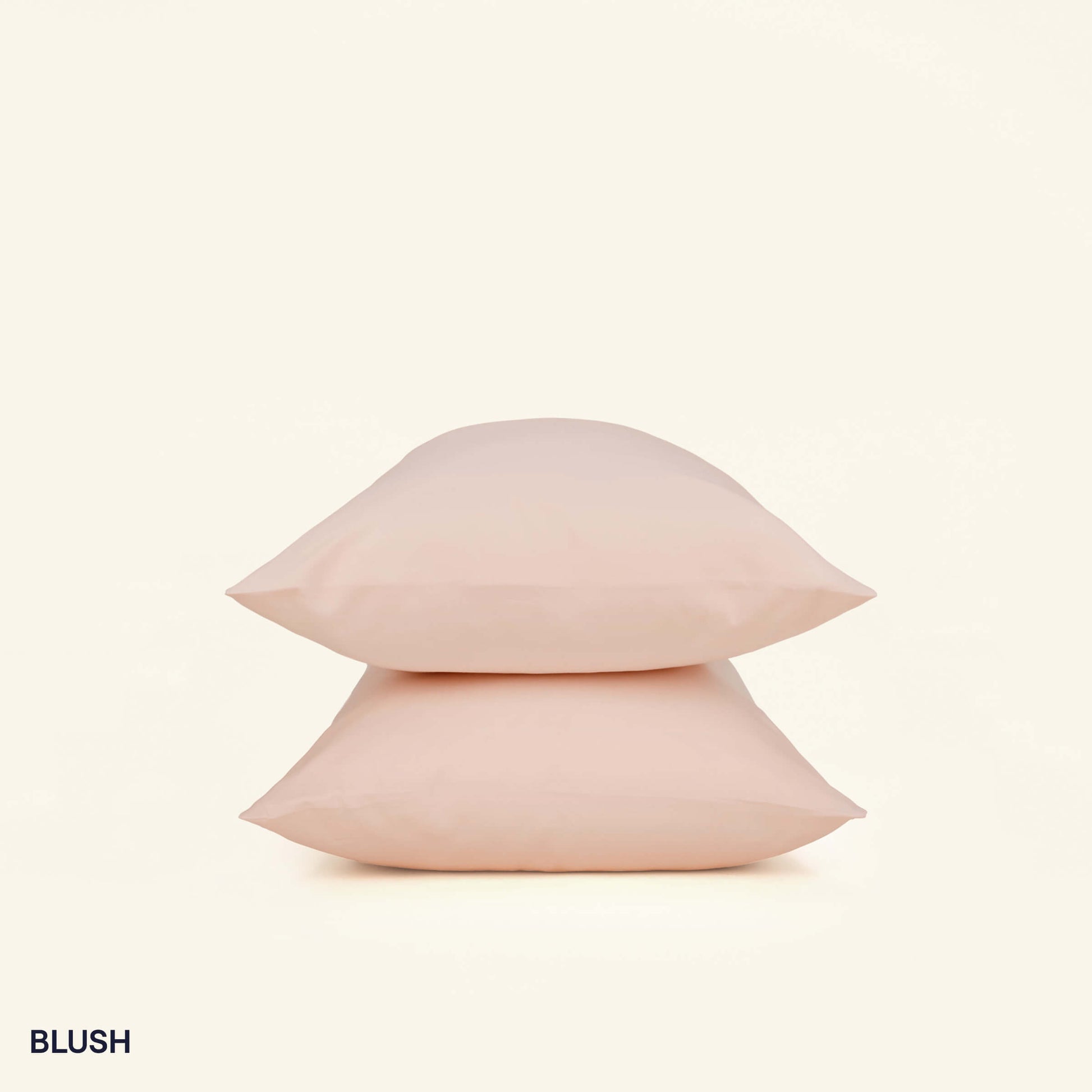 The Slumber Cloud Essential Pillowcase set made with Outlast temperature regulation technology