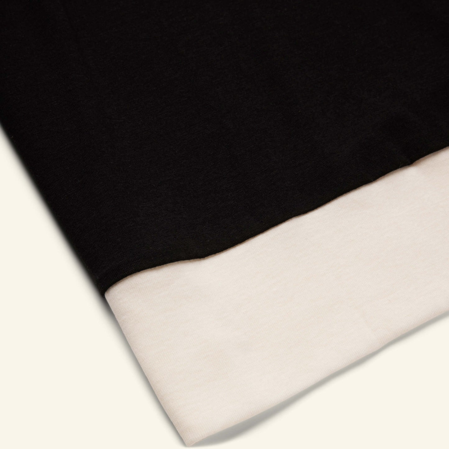 Detailed view of the Slumber Cloud Essential Raglan Long Sleeve made with Outlast temperature regulation technology