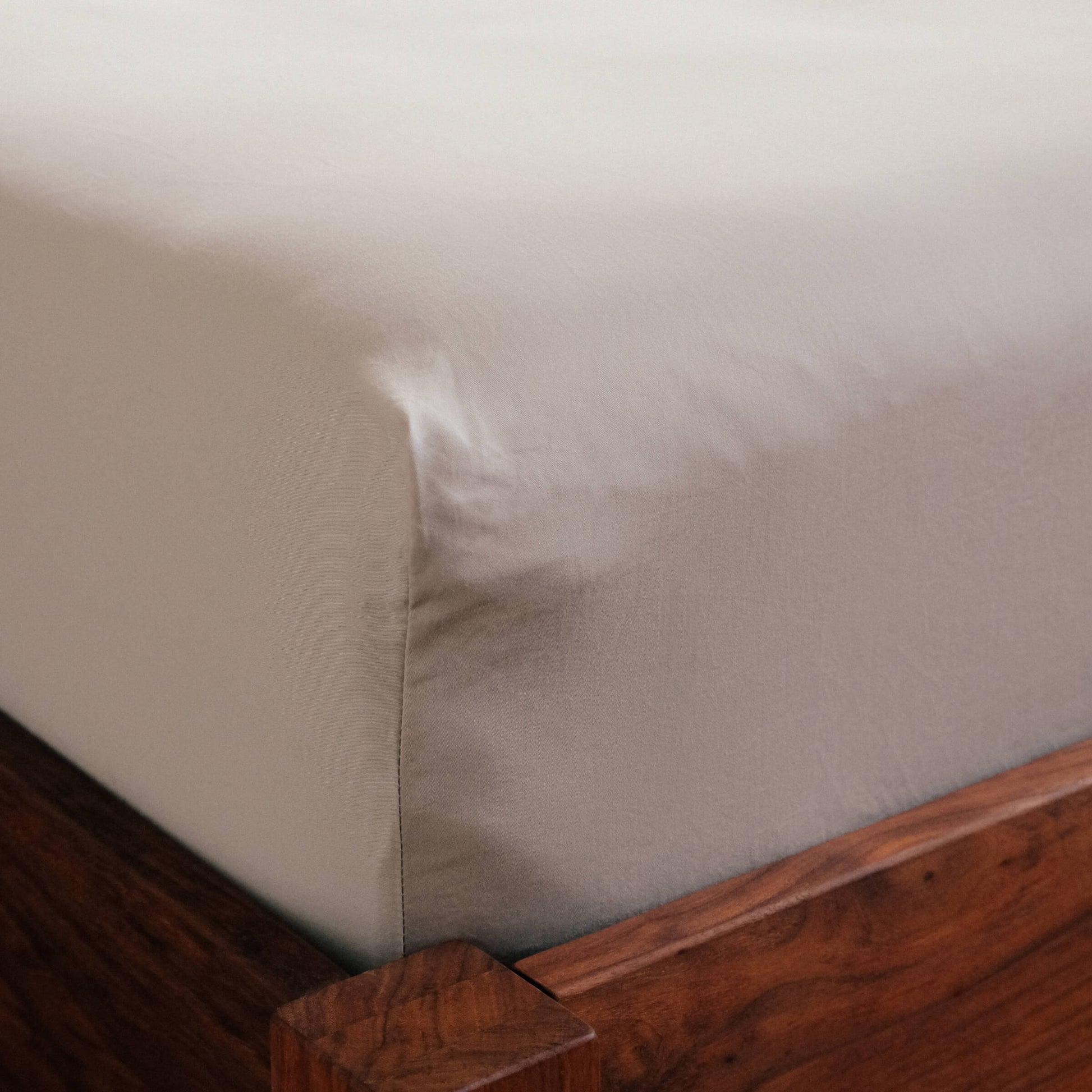 Essential Sheet Set Linen / Queen