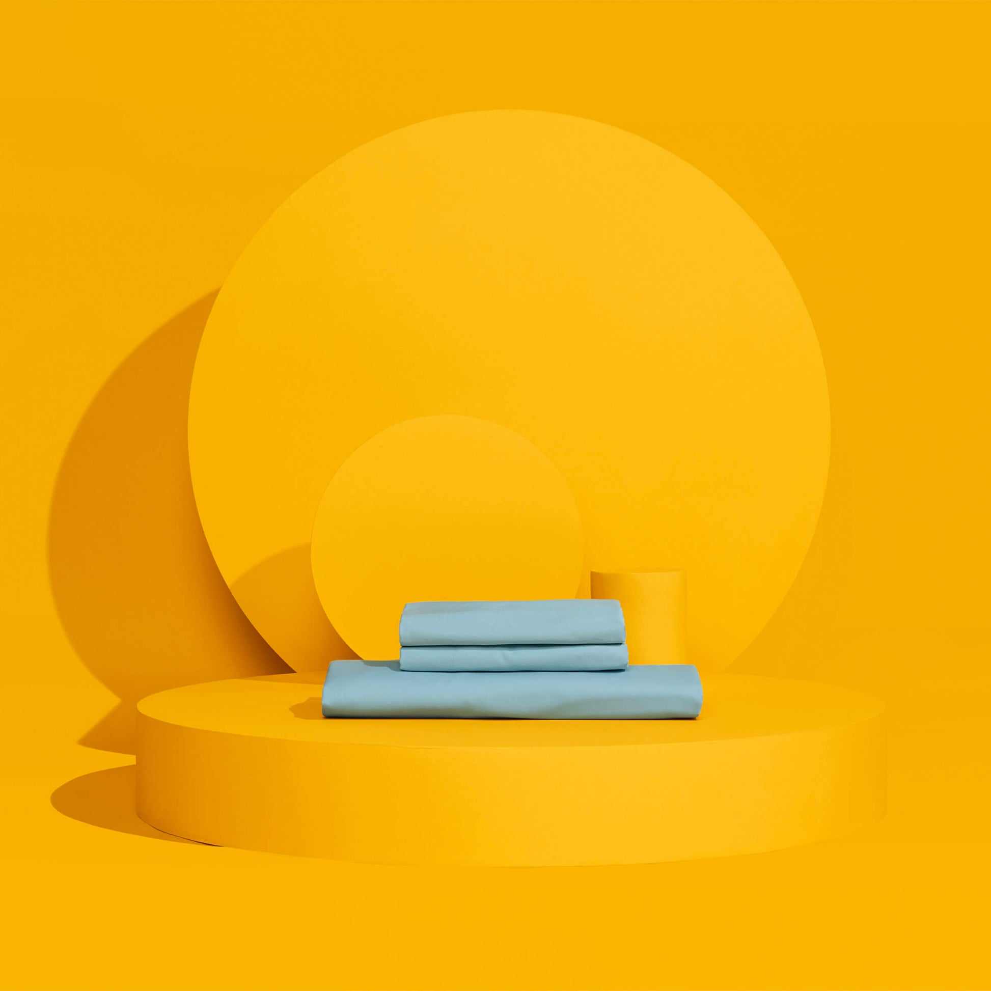 The Slumber Cloud Essential Sheet Set made with Outlast temperature regulation technology in arctic blue